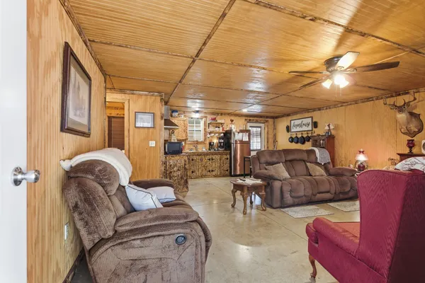 $299,900 | 1978 Highland Blf Trail, Tracy City, TN 37387