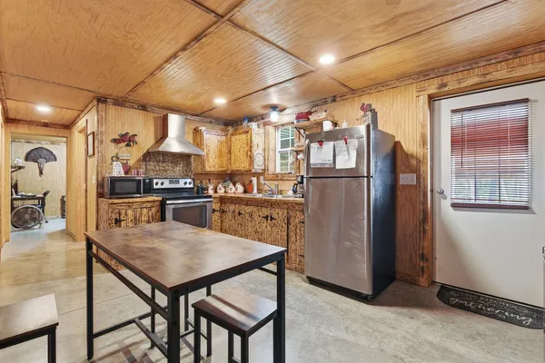 $299,900 | 1978 Highland Blf Trail, Tracy City, TN 37387
