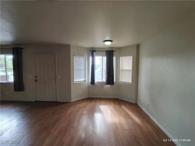 $1,300 | 6552 Wilma Avenue, Unit 202, Las Vegas, NV 89108