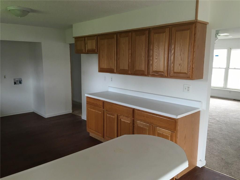 4824 Gambel Road Indianapolis, IN 46221 - Photo 4 of 14 Gallery Image 4