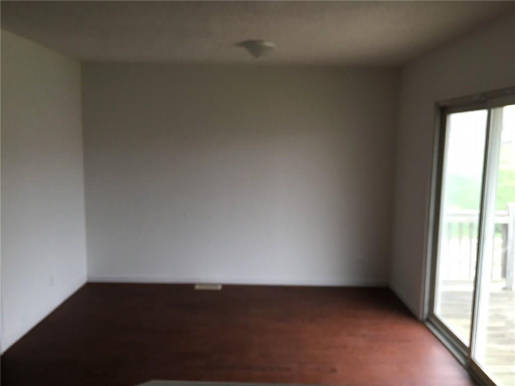 4824 Gambel Road Indianapolis, IN 46221 - Photo 5 of 14 Gallery Image 5