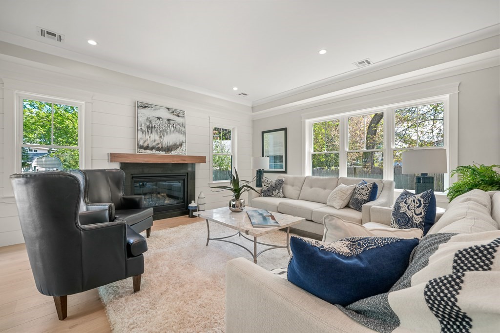 27 Porter Road Natick, MA 01760 - Photo 1 of 37 Gallery Image 1