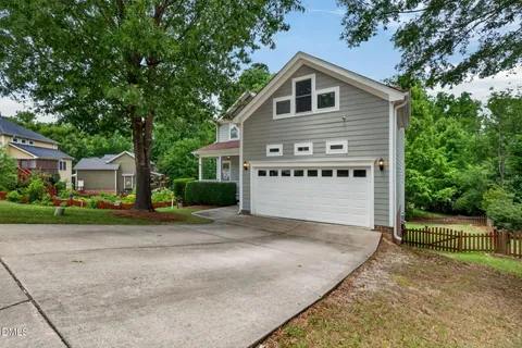 $635,000 | 1603 Grappenhall Drive, Apex, NC 27502