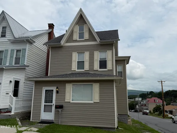 $65,000 | 1027 23rd Avenue, Altoona, PA 16601