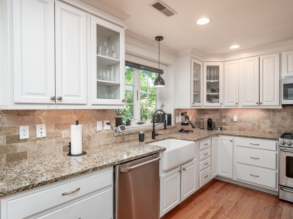 36 Beaver Brook Road North Andover, MA 01845 - Photo 11 of 42 Gallery Image 11