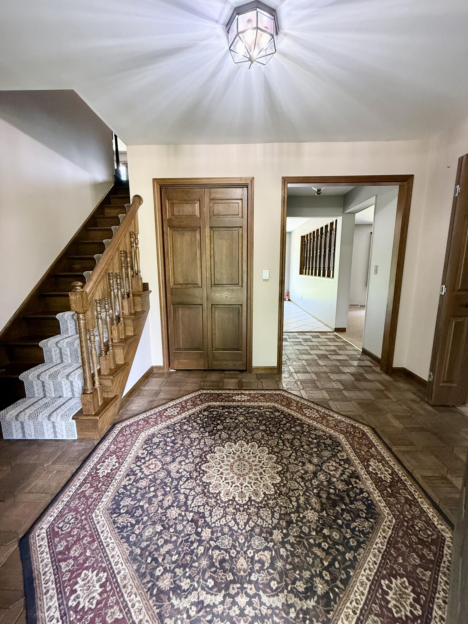 6834 Mercedes Lane Demotte, IN 46310 - Photo 5 of 35 1500x2000