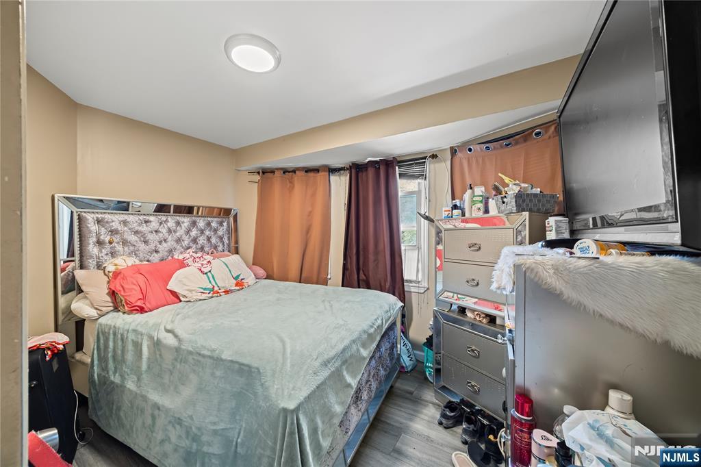 109 Lyon Street Paterson, NJ 07524 - Photo 12 of 39