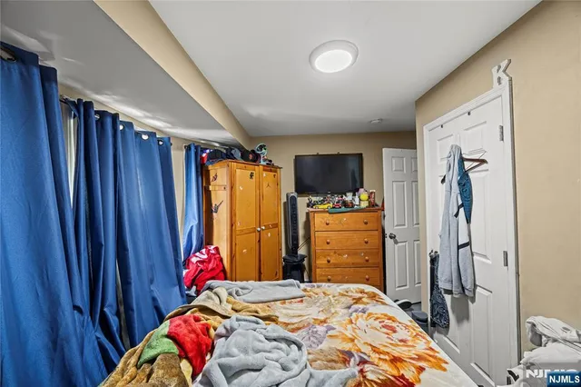 $549,900 | 109 Lyon Street, Paterson, NJ 07524