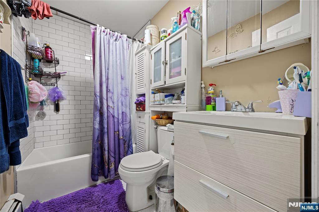 109 Lyon Street Paterson, NJ 07524 - Photo 25 of 39