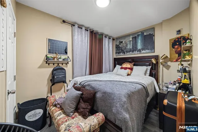 $549,900 | 109 Lyon Street, Paterson, NJ 07524