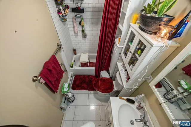 $549,900 | 109 Lyon Street, Paterson, NJ 07524