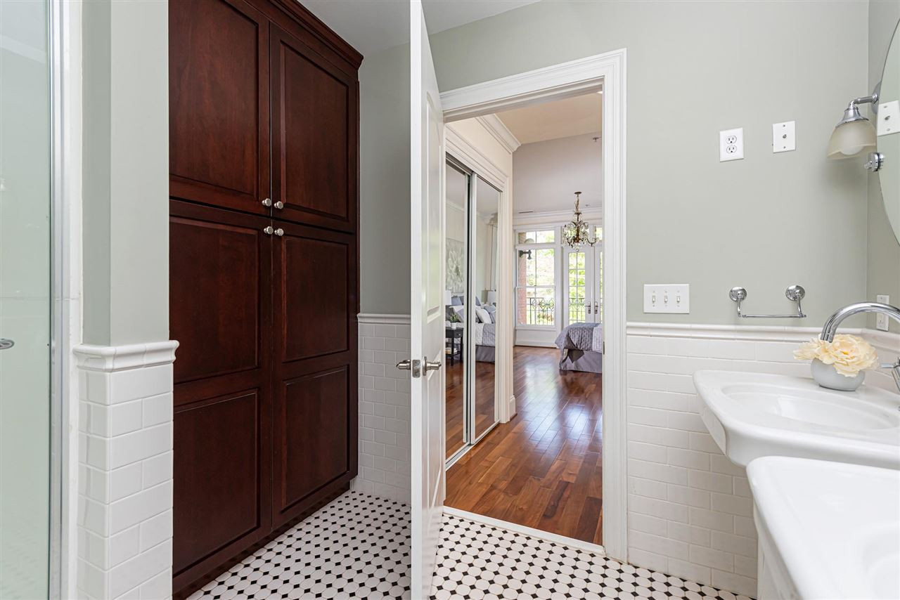 710 Independence Place, Unit 304 Raleigh, NC 27603 - Photo 17 of 30 Photo 17