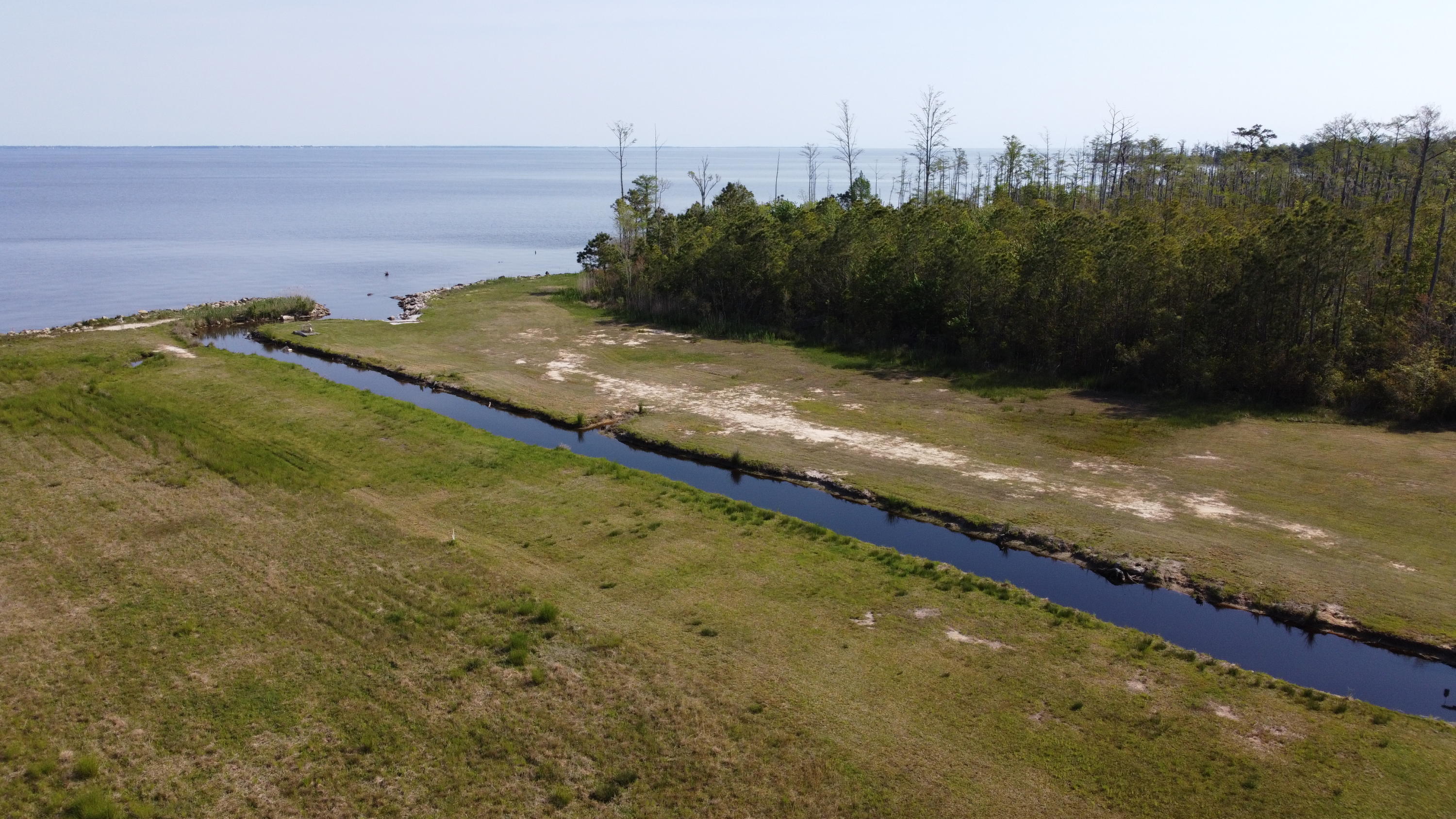 10 Shifting Sands Road Columbia, NC 27925 - Photo 17 of 43 Photo_6553905_DJI_305_jpg_4078490_0_2021