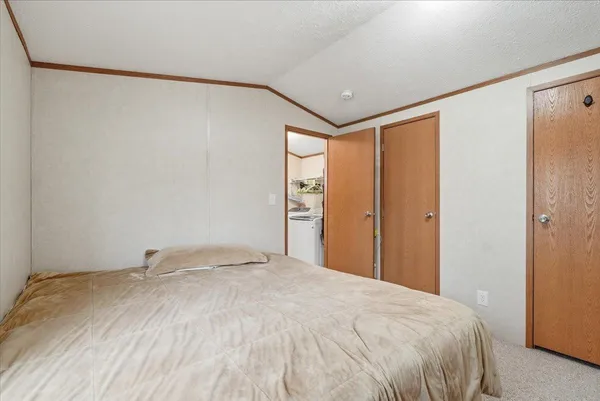 $120,000 | 18 Avenue A, Burlington, VT 05408