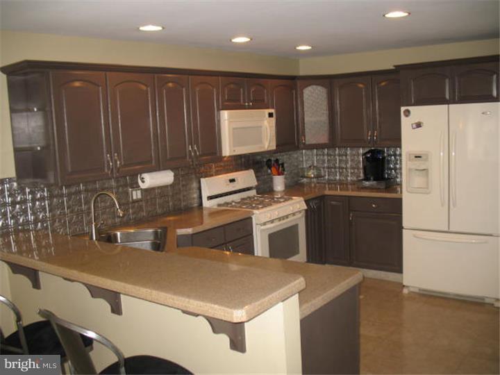 610 Vassar Road Deptford, NJ 08090 - Photo 6 of 15 Gallery Image 6