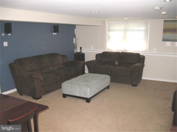 610 Vassar Road Deptford, NJ 08090 - Photo 7 of 15 Gallery Image 7