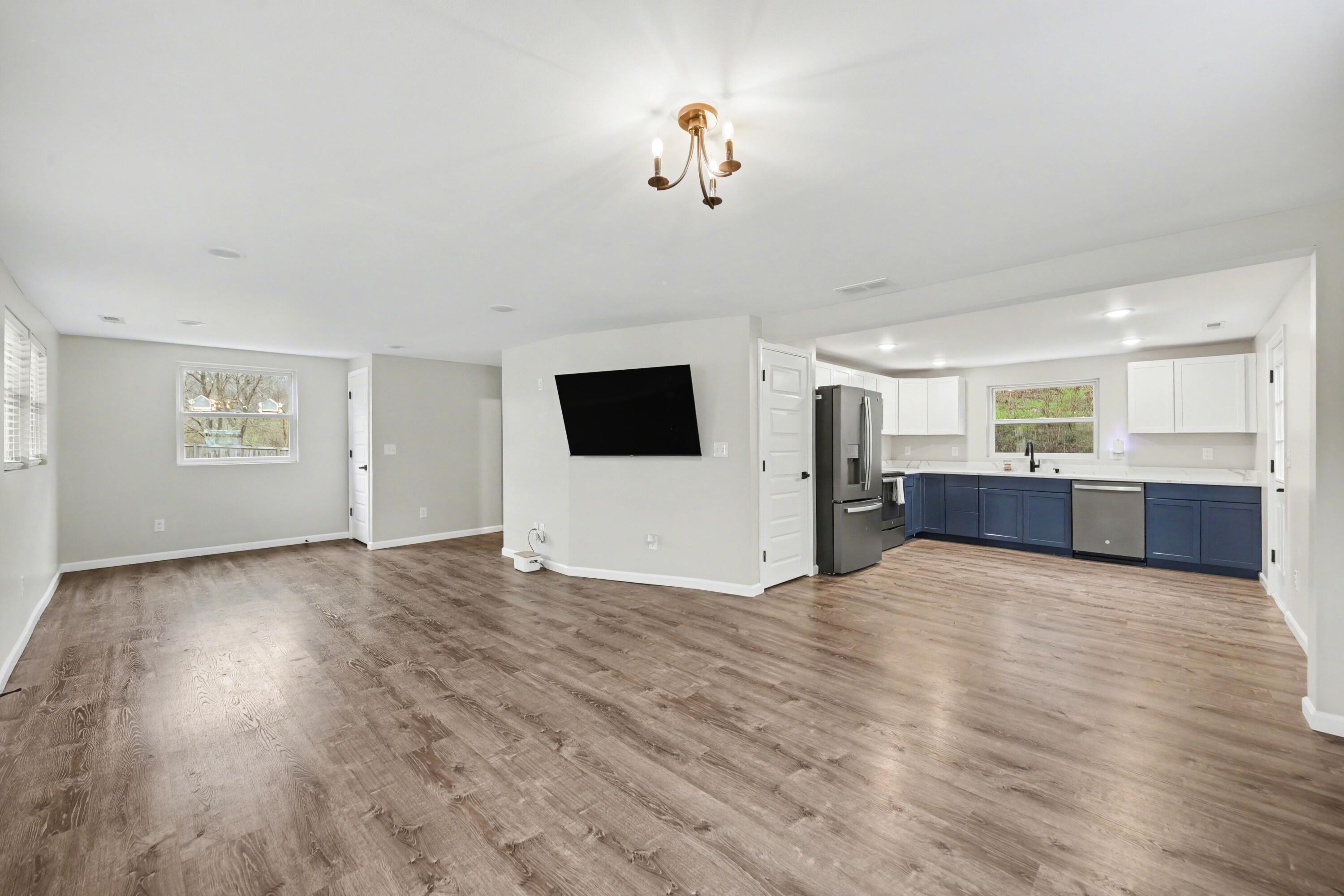 3845 Pruett Road Covington, KY 41015 - Photo 2 of 29