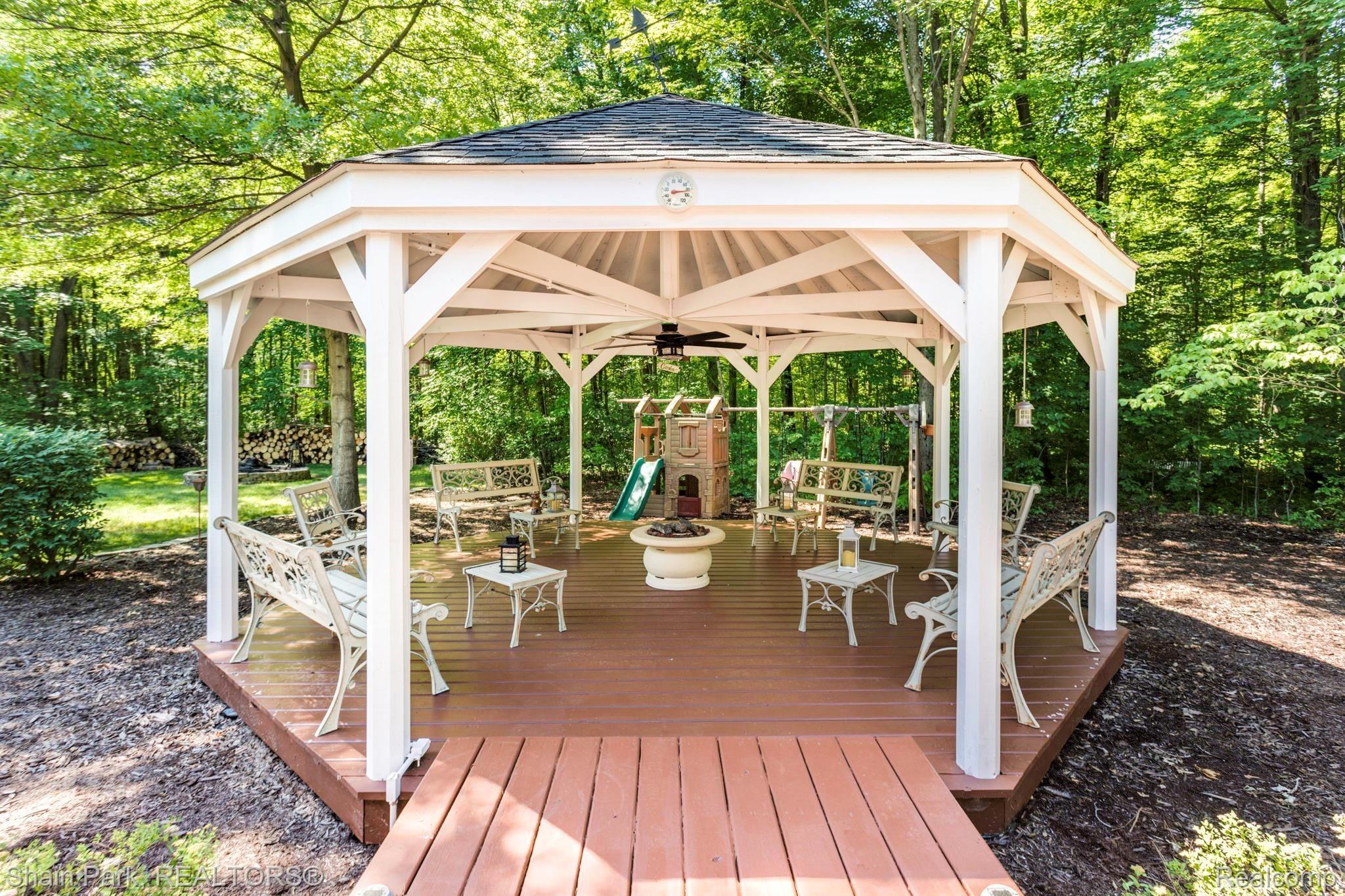 9033 Brandon Road Avoca, MI 48006 - Photo 51 of 84 Storybook Gazebo