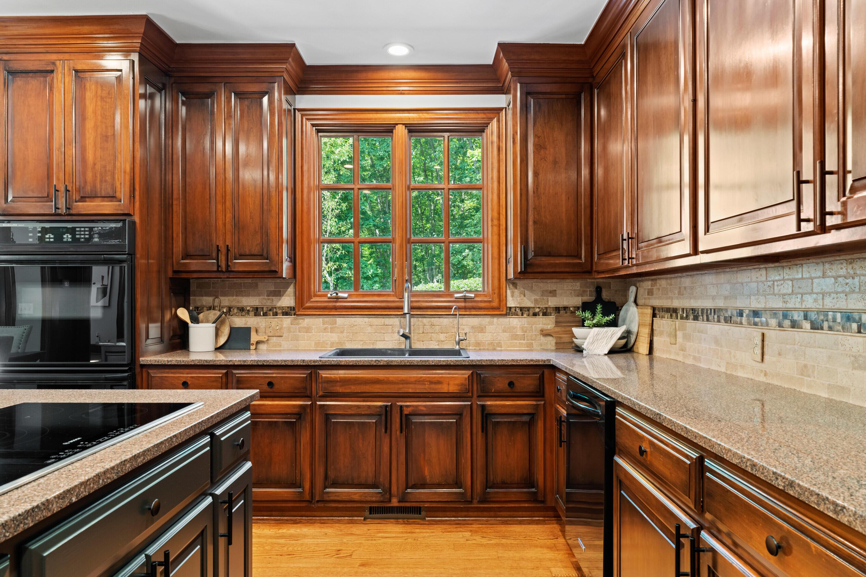 5455 Plantation Road Sunbury, OH 43074 - Photo 48 of 176 Kitchen