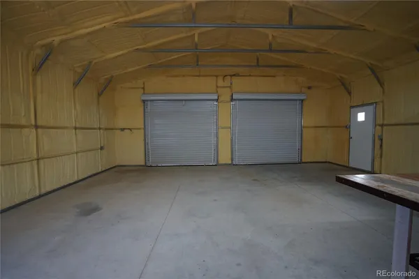 a view of a garage
