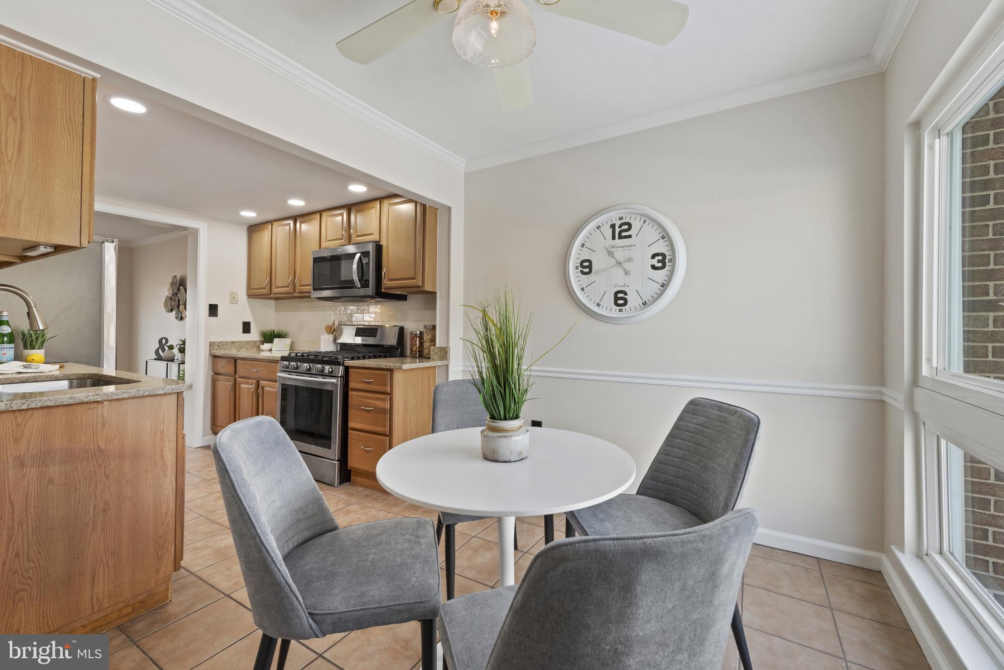 2004 Cambridge Drive Crofton, MD 21114 - Photo 7 of 44