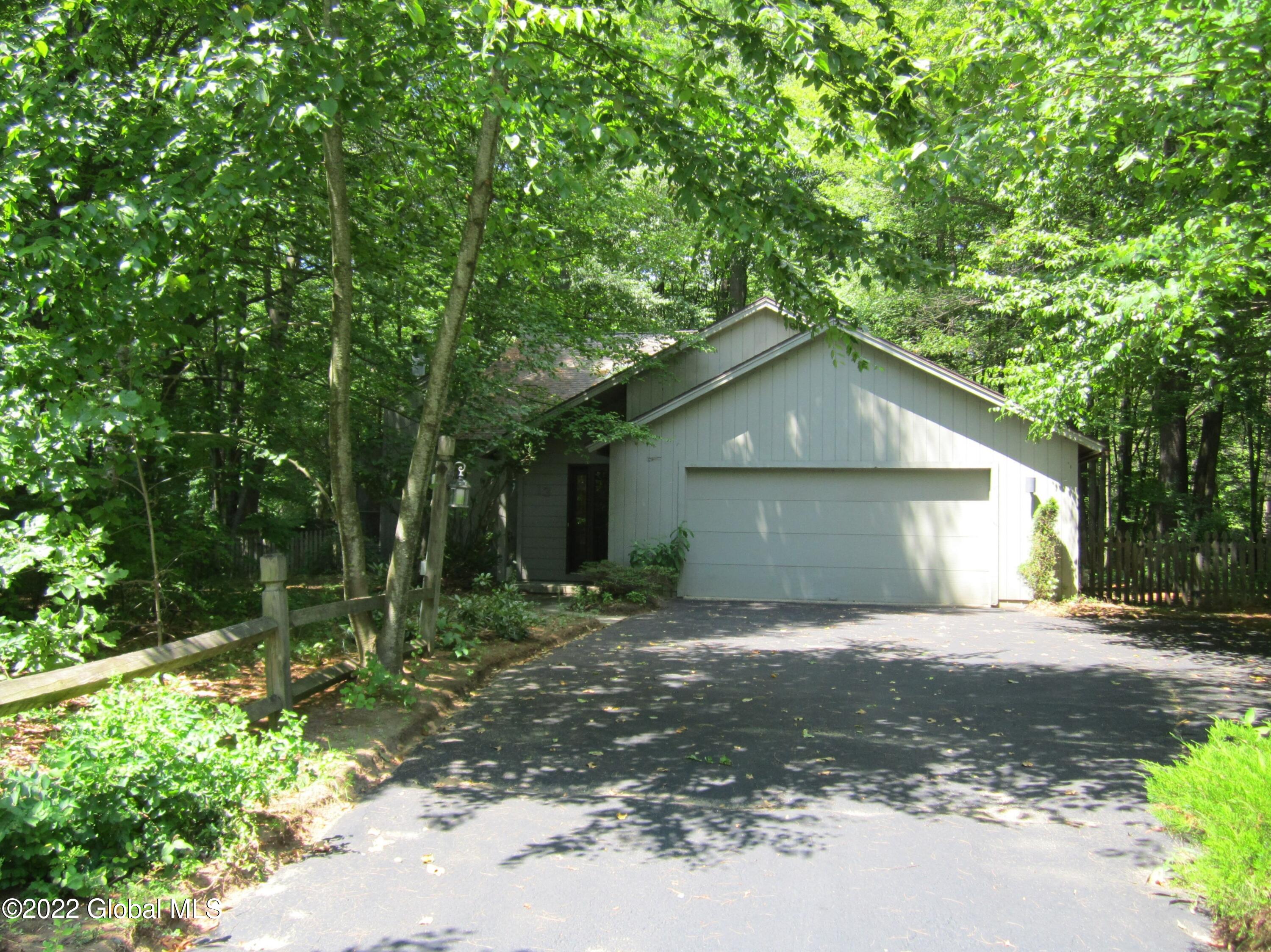 13 Meadow Rue Place Malta, NY 12020 - Photo 1 of 24 Exterior Front