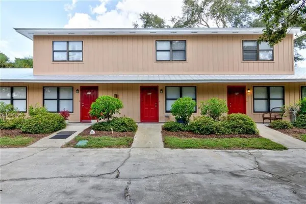$1,325 | 948 Louisiana Avenue, Sebastian, FL 32958