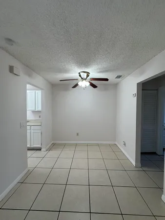 $1,325 | 948 Louisiana Avenue, Sebastian, FL 32958