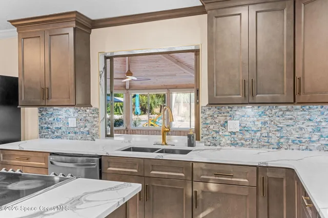 $1,200,000 | 1105 Magnolia Drive, Indialantic, FL 32903