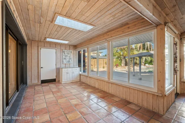 $1,200,000 | 1105 Magnolia Drive, Indialantic, FL 32903