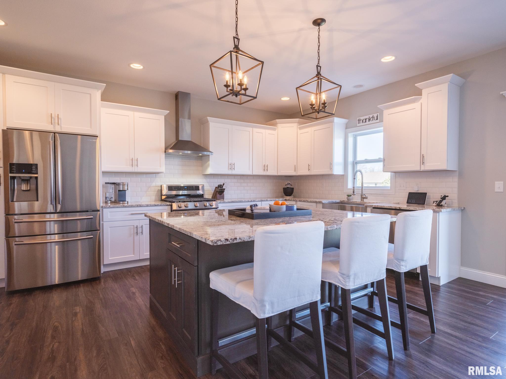 205 Apache Way Groveland, IL 61535 - Photo 8 of 37 Gallery Image 8