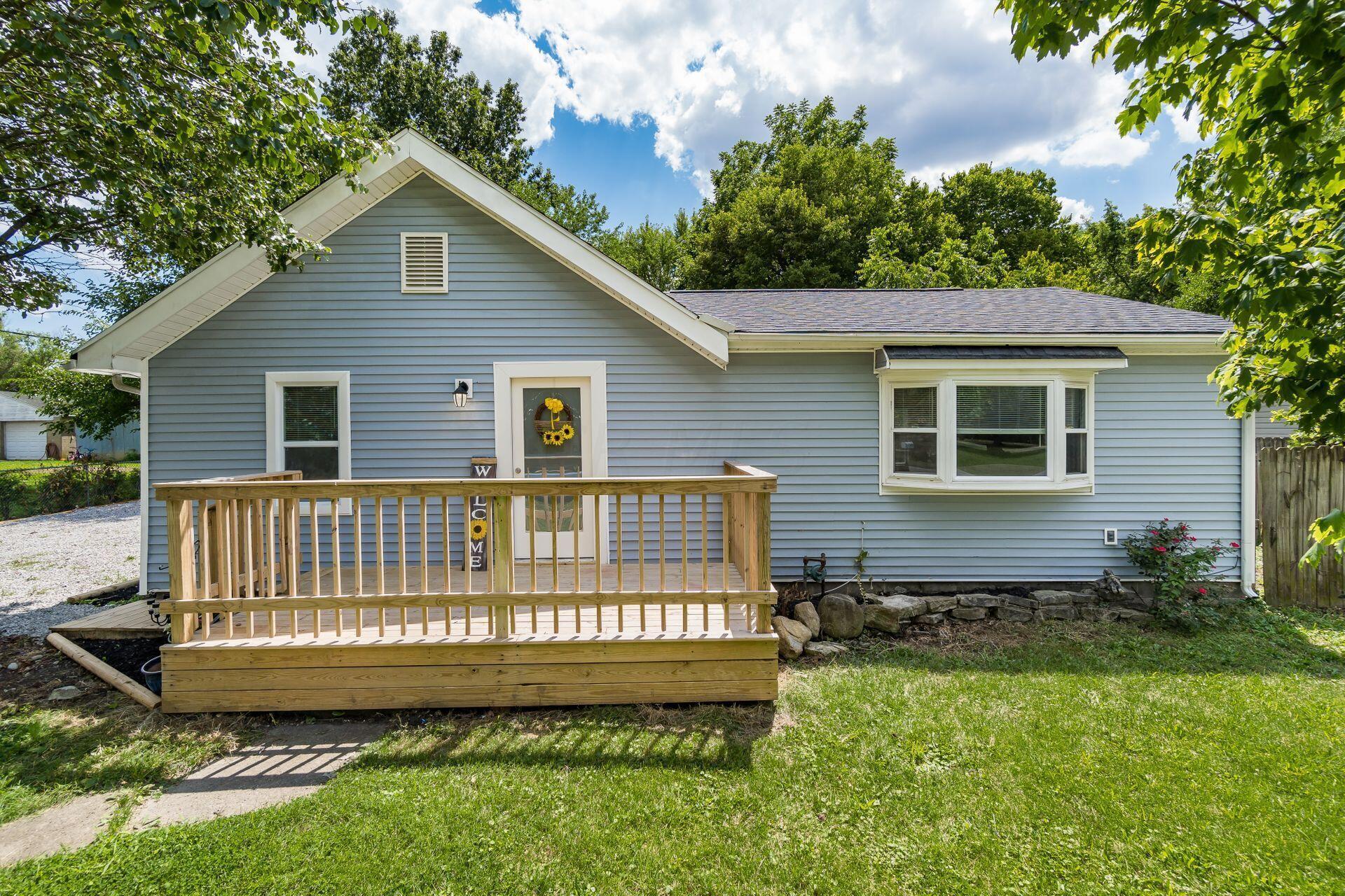 1811 Richmond Road Columbus, OH 43223 - Photo 1 of 40