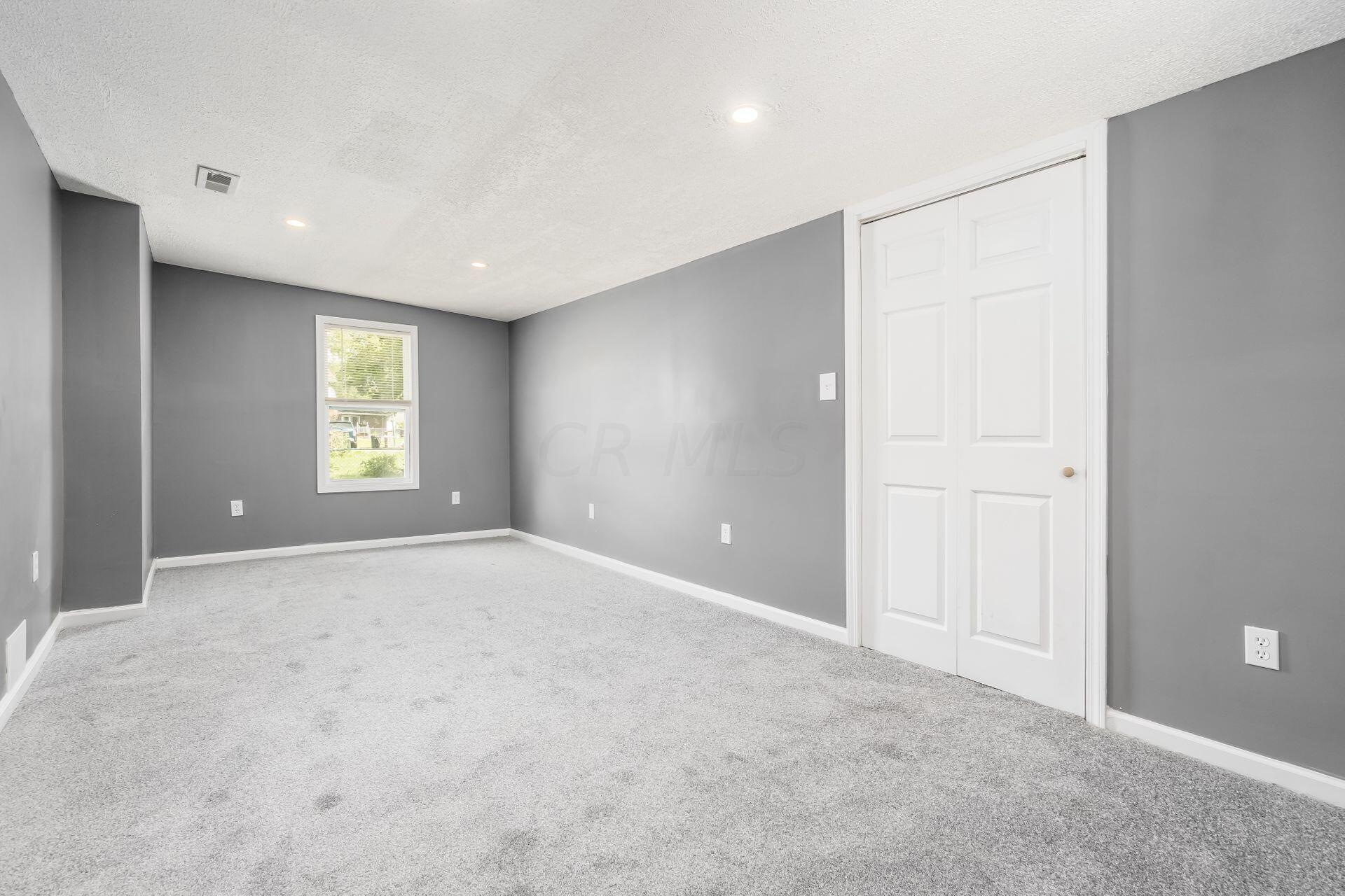 1811 Richmond Road Columbus, OH 43223 - Photo 26 of 40