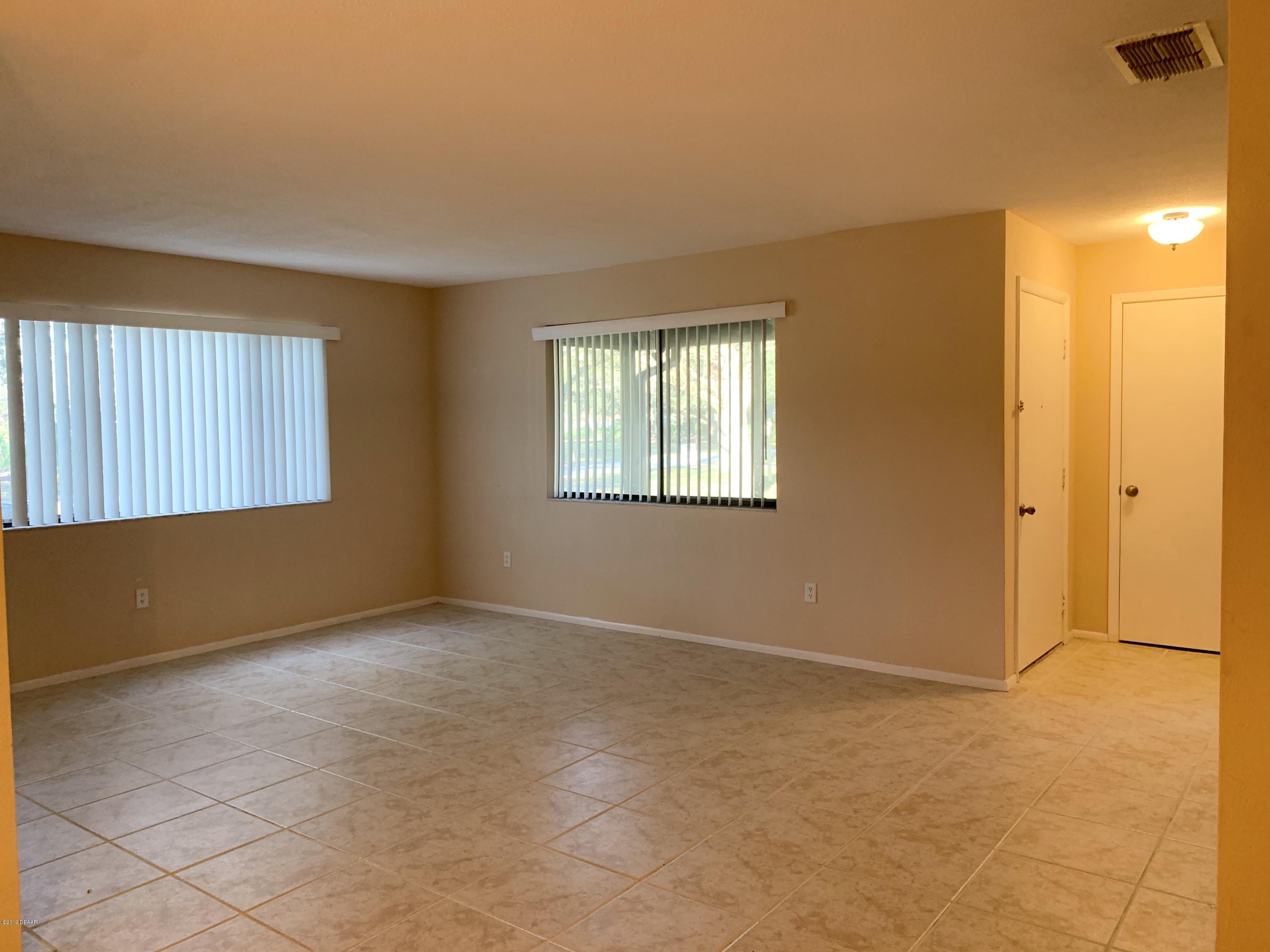 214 Summer Trees Road Port Orange, FL 32128 - Photo 2 of 13 CB12E044-A8B2-40E8-BBB8-B29472FF8C62