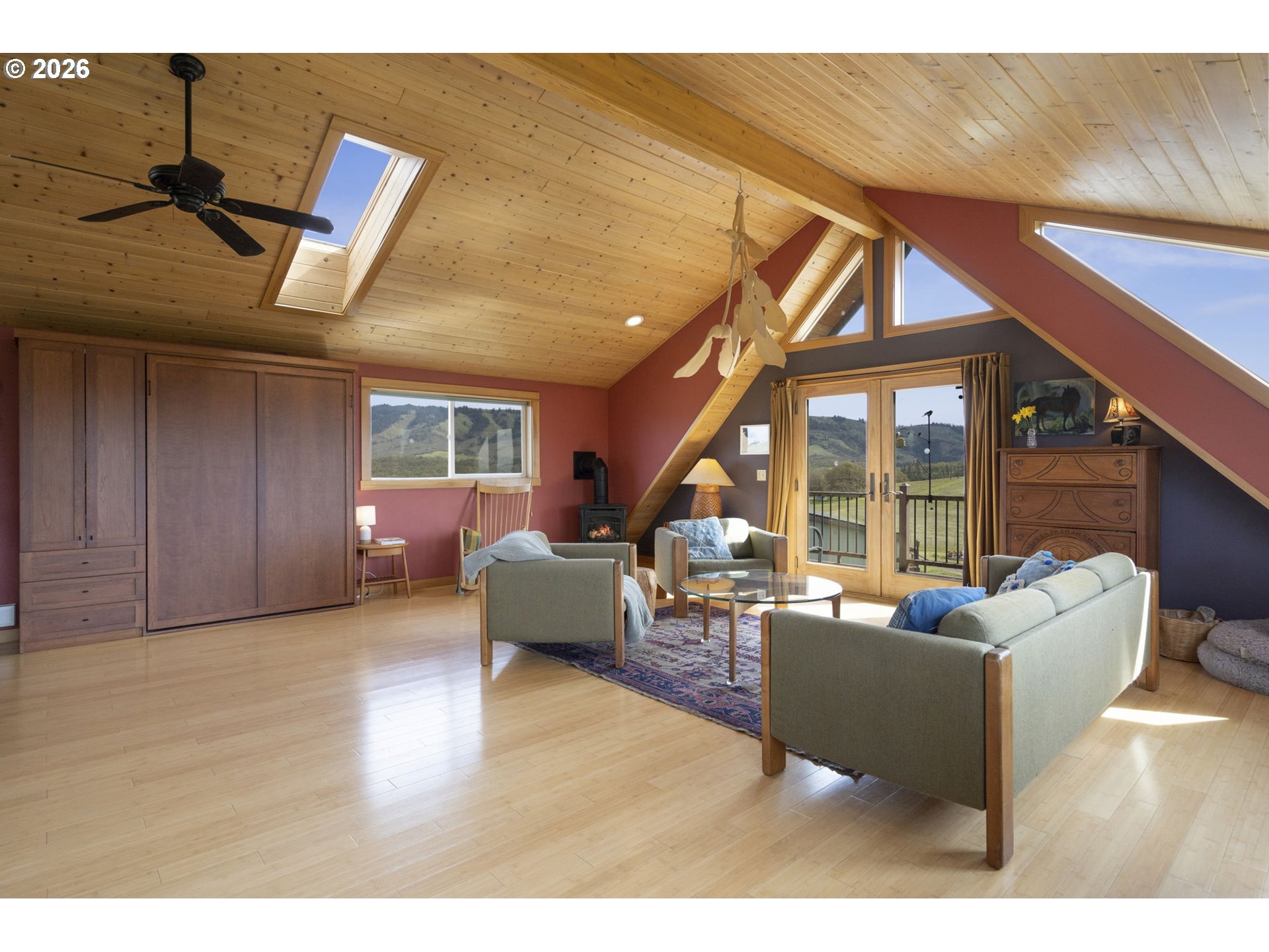 232 Oda Knight Road Lyle, WA 98635 - Photo 10 of 43