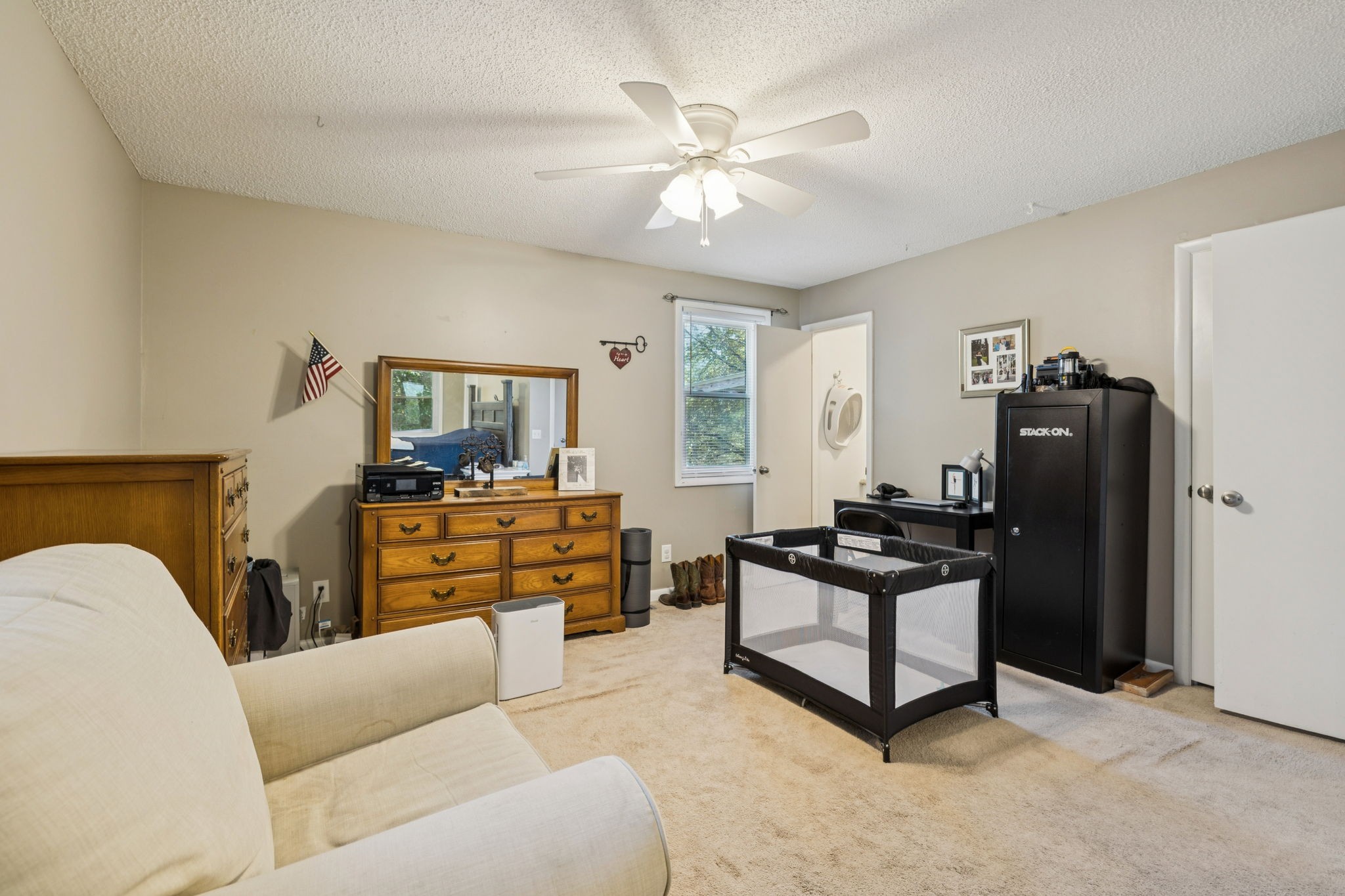 699 Rock Bridge Road Gallatin, TN 37066 - Photo 13 of 35 a bedroom with furniture and a dresser