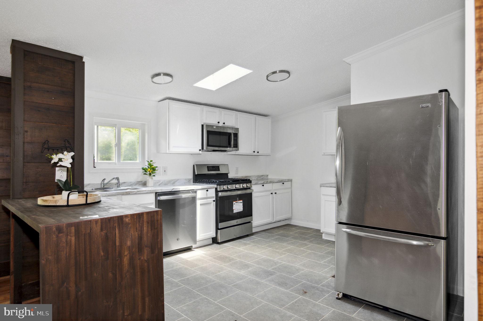 12067 Salem Church Road King George, VA 22485 - Photo 21 of 40 Gallery Image 21