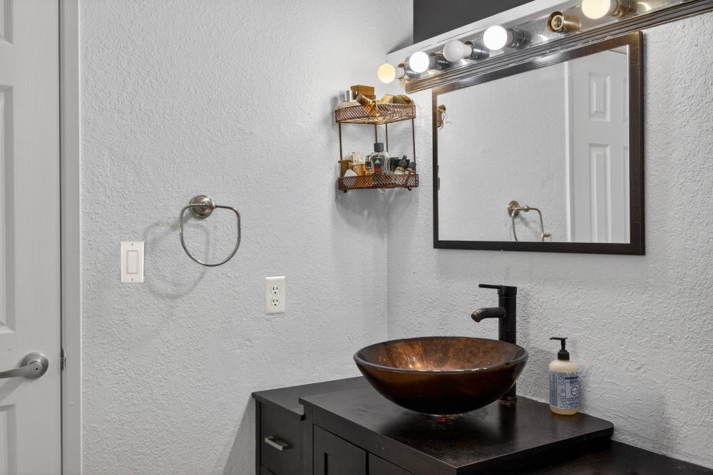 10185 Countryside Way Sacramento, CA 95827 - Photo 29 of 41