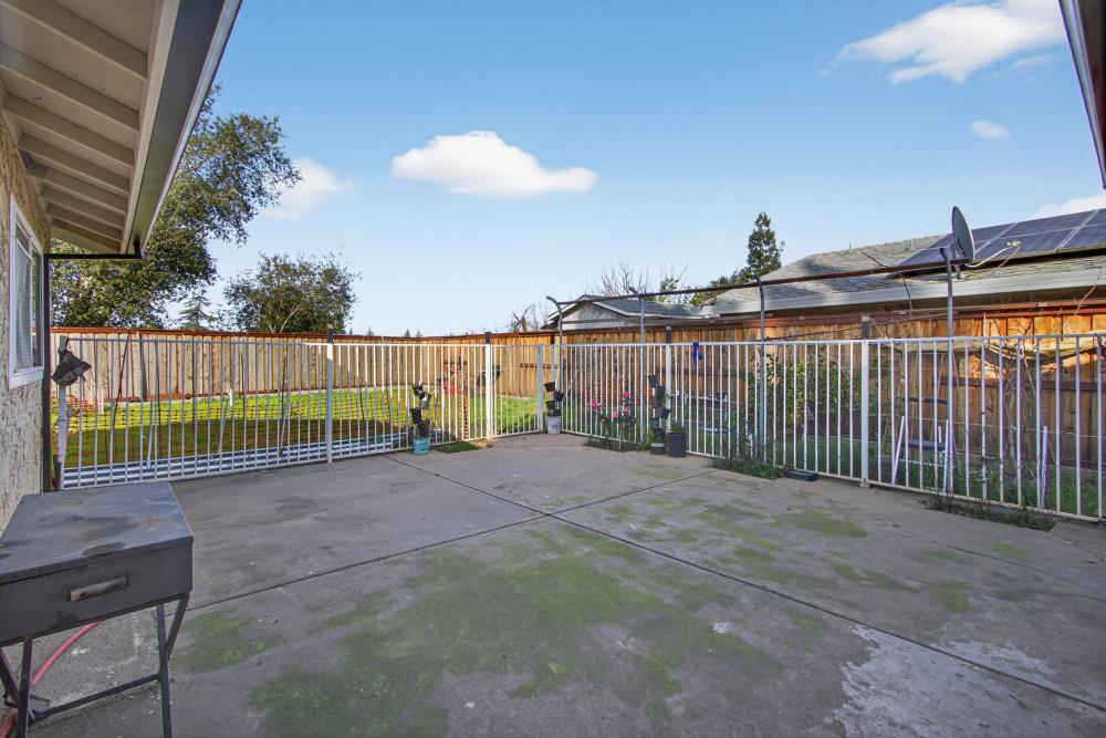 10185 Countryside Way Sacramento, CA 95827 - Photo 31 of 41