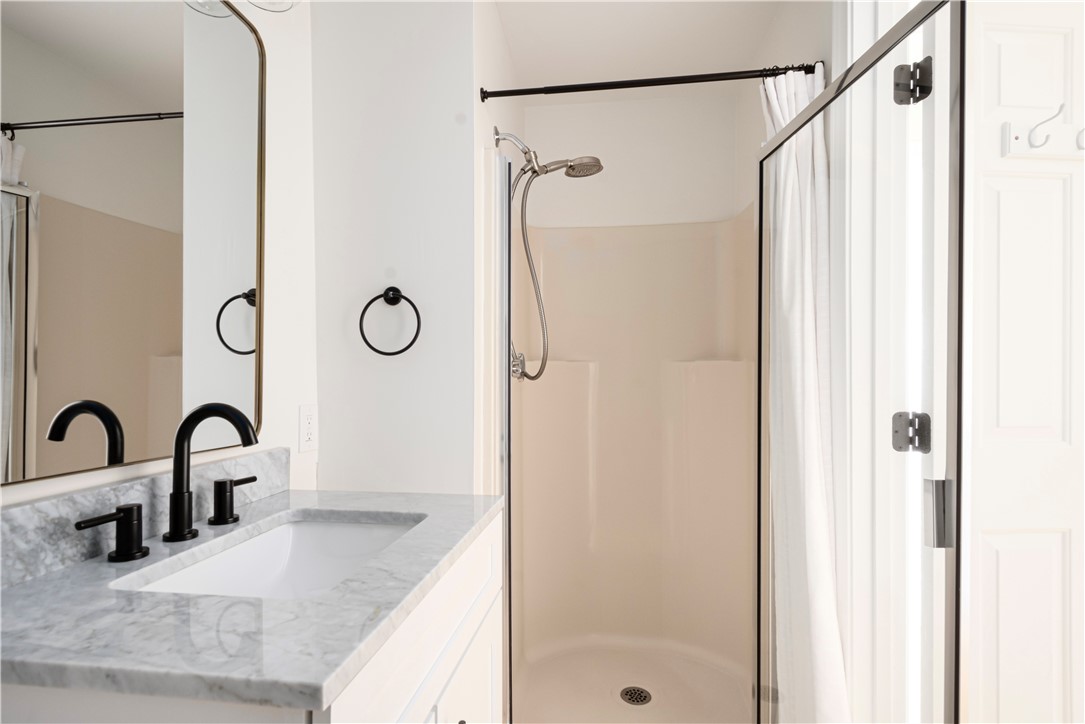 5570 Post Road, Unit 10 East Greenwich, RI 02818 - Photo 39 of 44 Second Full Bath