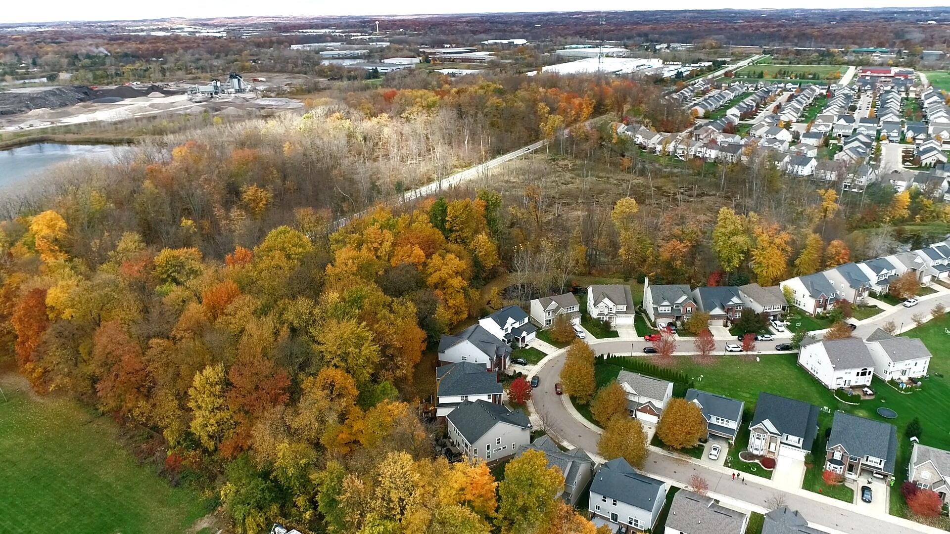 26800 Napier Road Novi, MI 48374 - Photo 9 of 11 The BENEFIT of this Novi 5 Acre Lot (4)