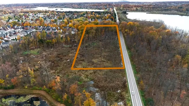 $295,000 | 26800 Napier Road, Novi, MI 48374