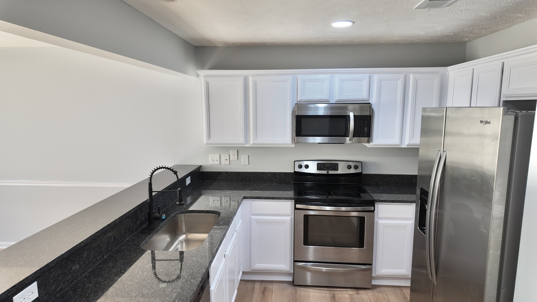 3301 Clapham Road Antioch, TN 37013 - Photo 11 of 39