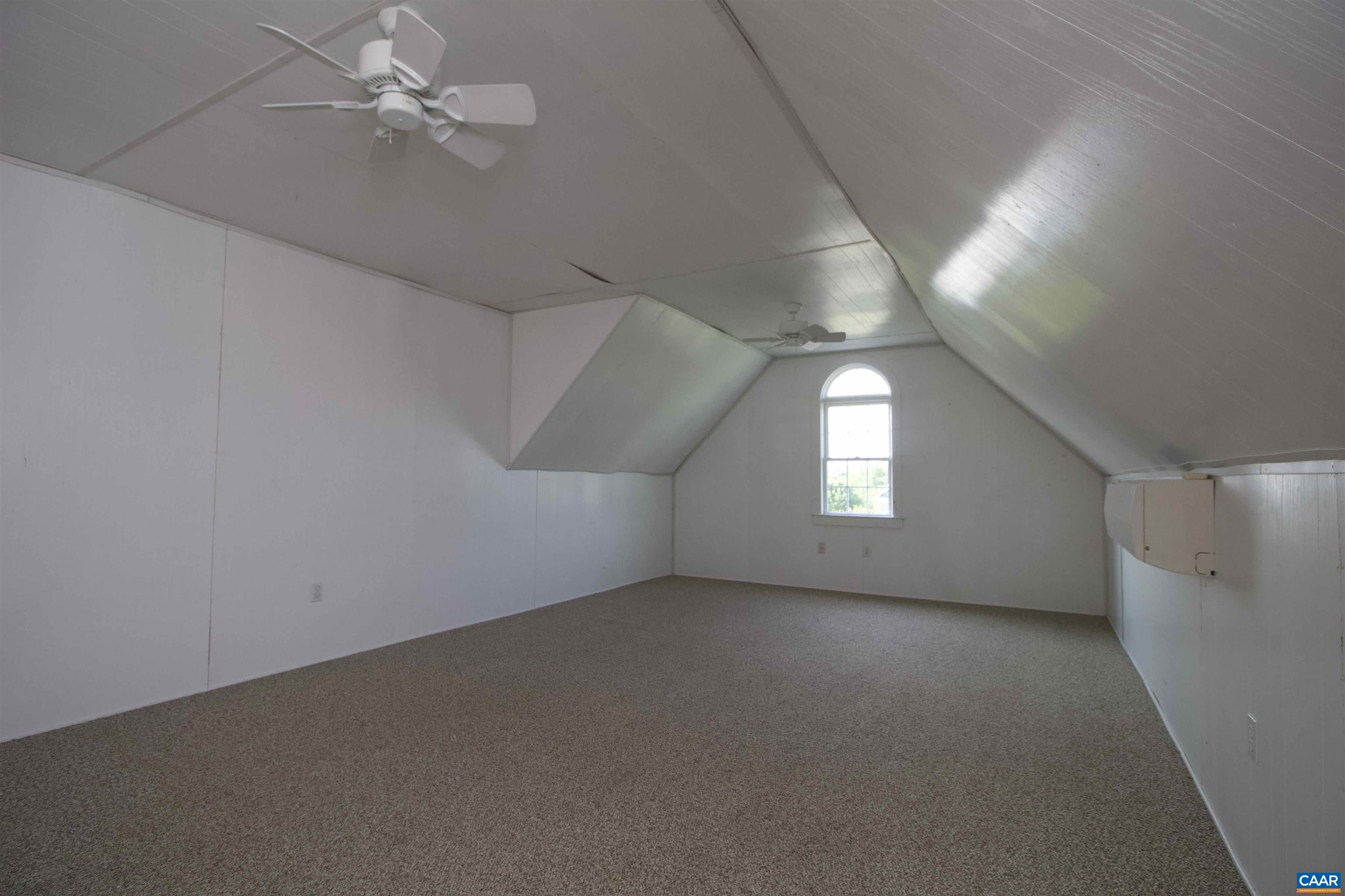 52 Hunters Trail Waynesboro, VA 22980 - Photo 14 of 16