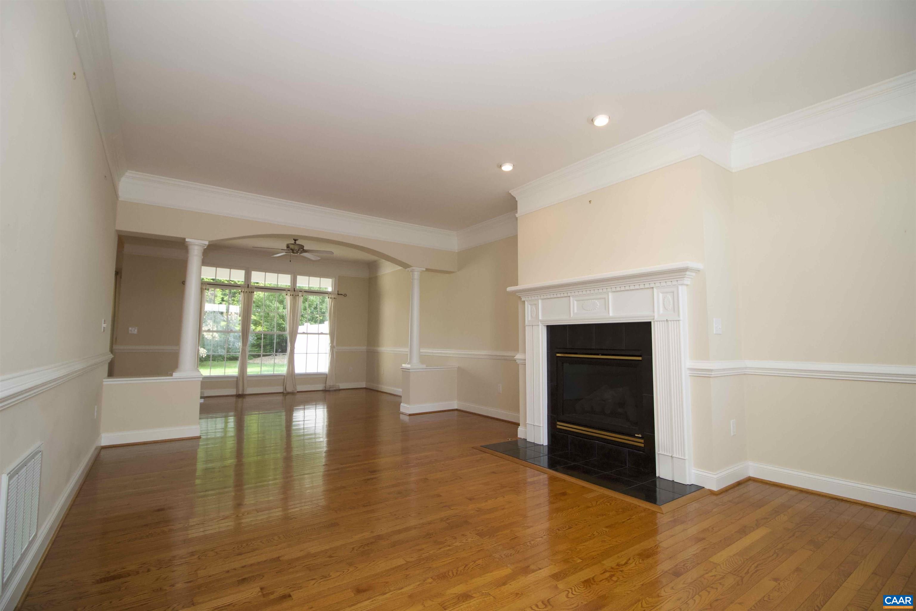 52 Hunters Trail Waynesboro, VA 22980 - Photo 2 of 16