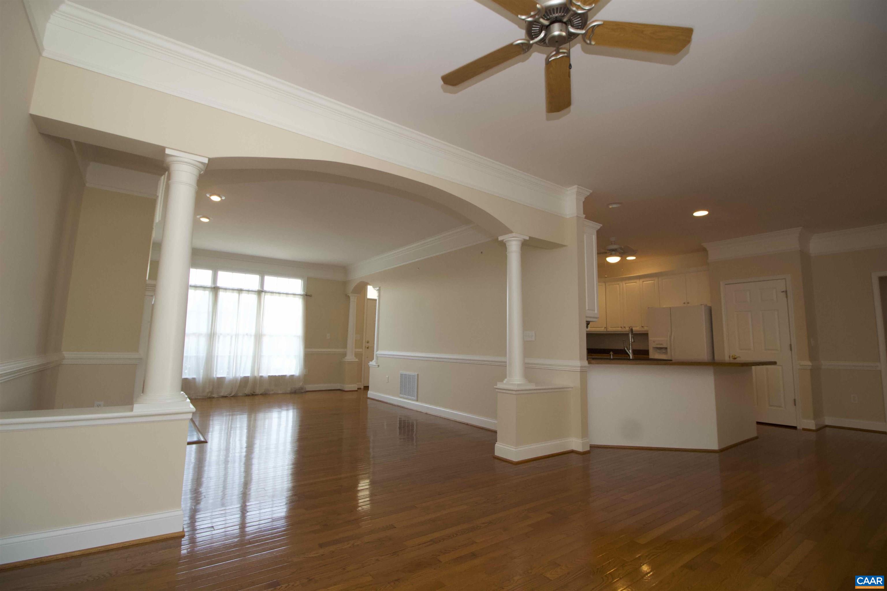 52 Hunters Trail Waynesboro, VA 22980 - Photo 3 of 16