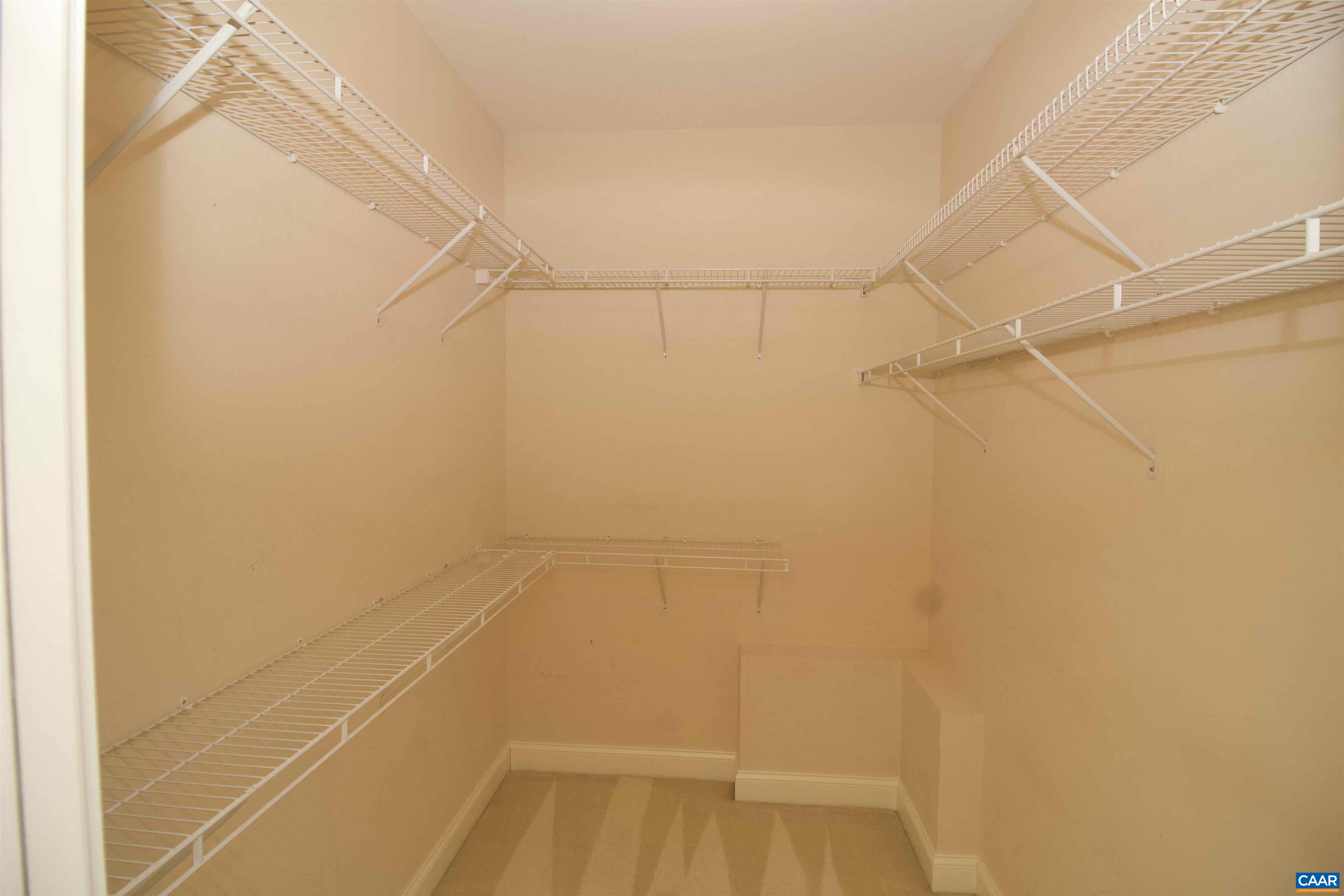 52 Hunters Trail Waynesboro, VA 22980 - Photo 9 of 16