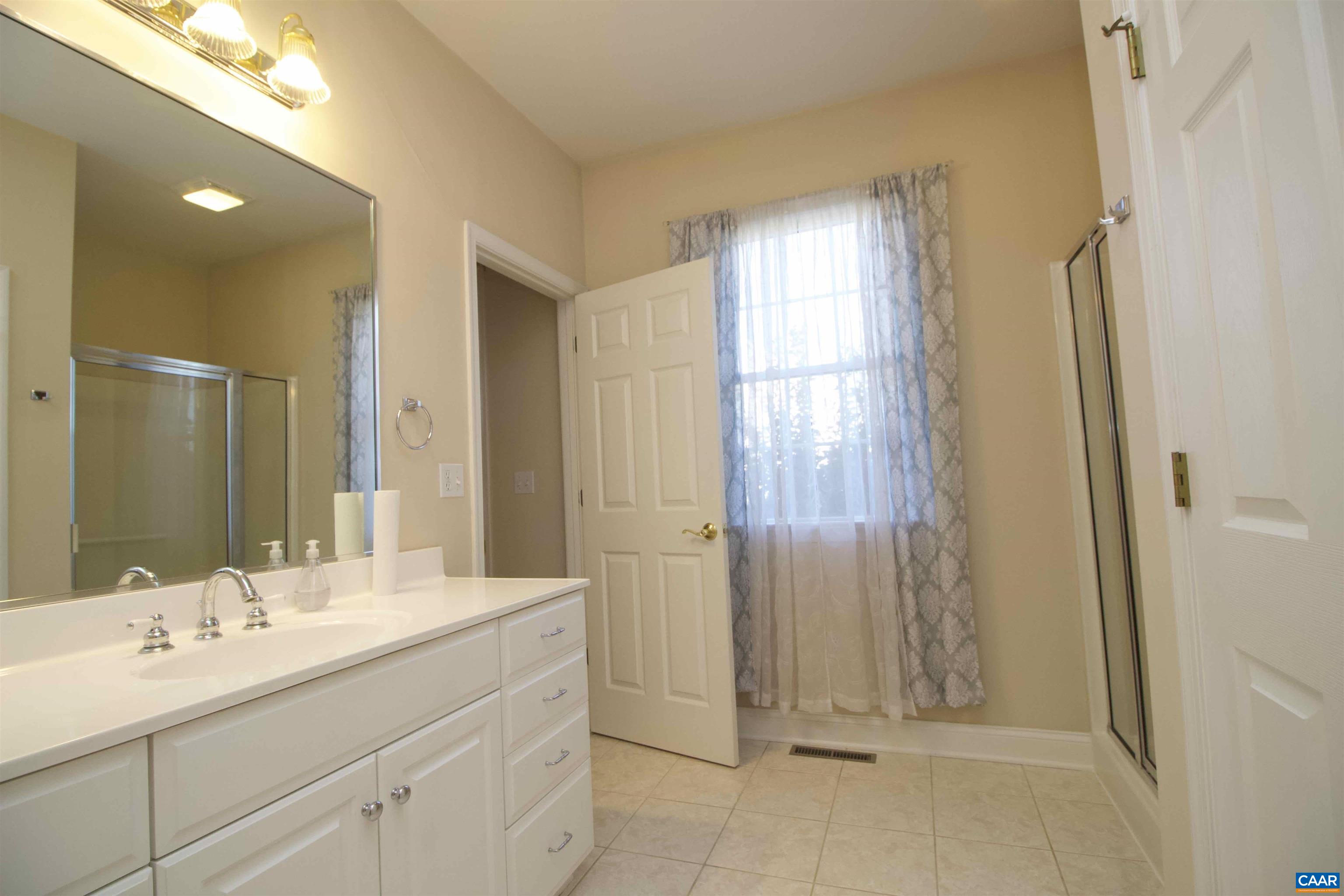 52 Hunters Trail Waynesboro, VA 22980 - Photo 10 of 16