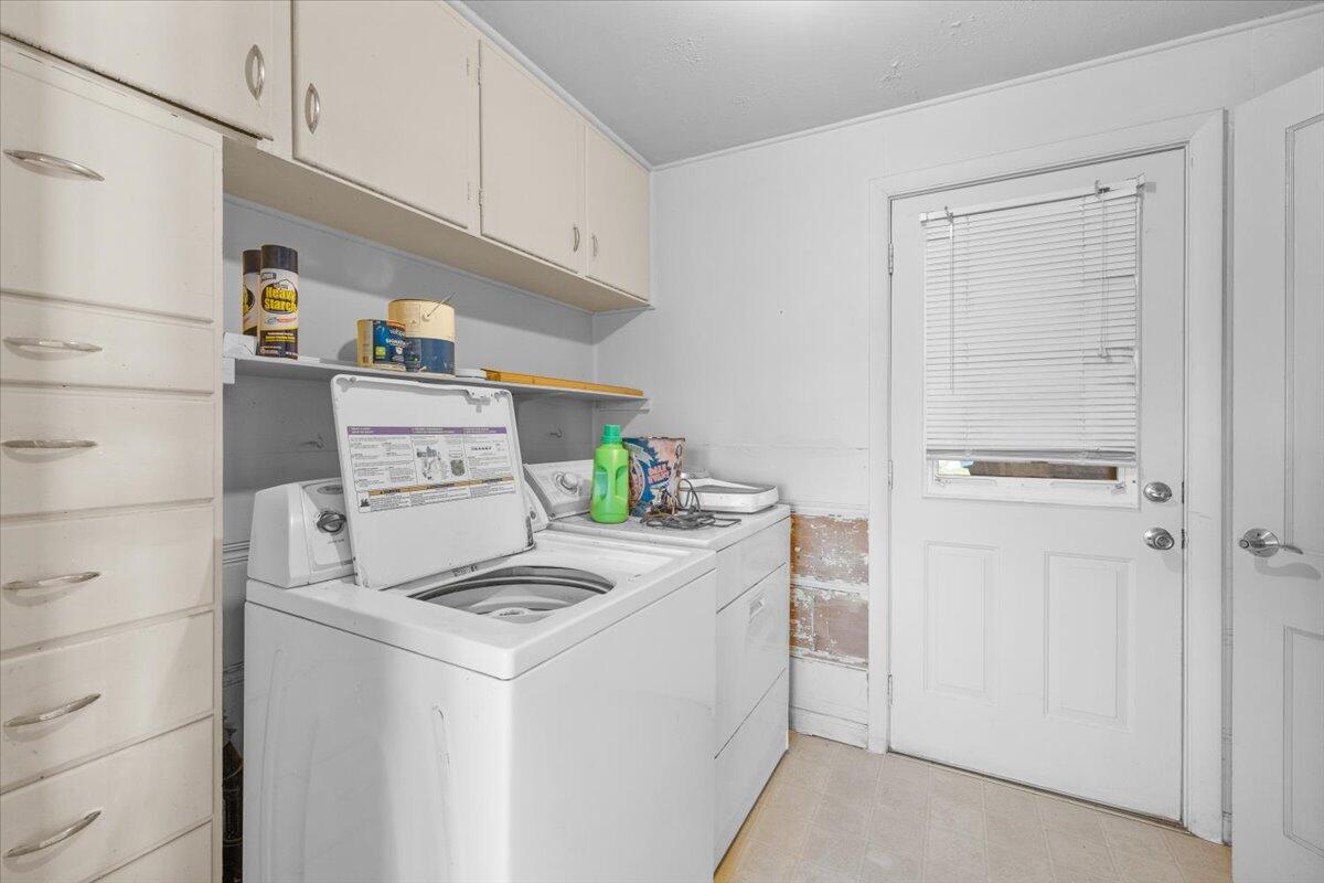 7365 Blackwell Road Central Point, OR 97502 - Photo 19 of 37 15-CI_1571