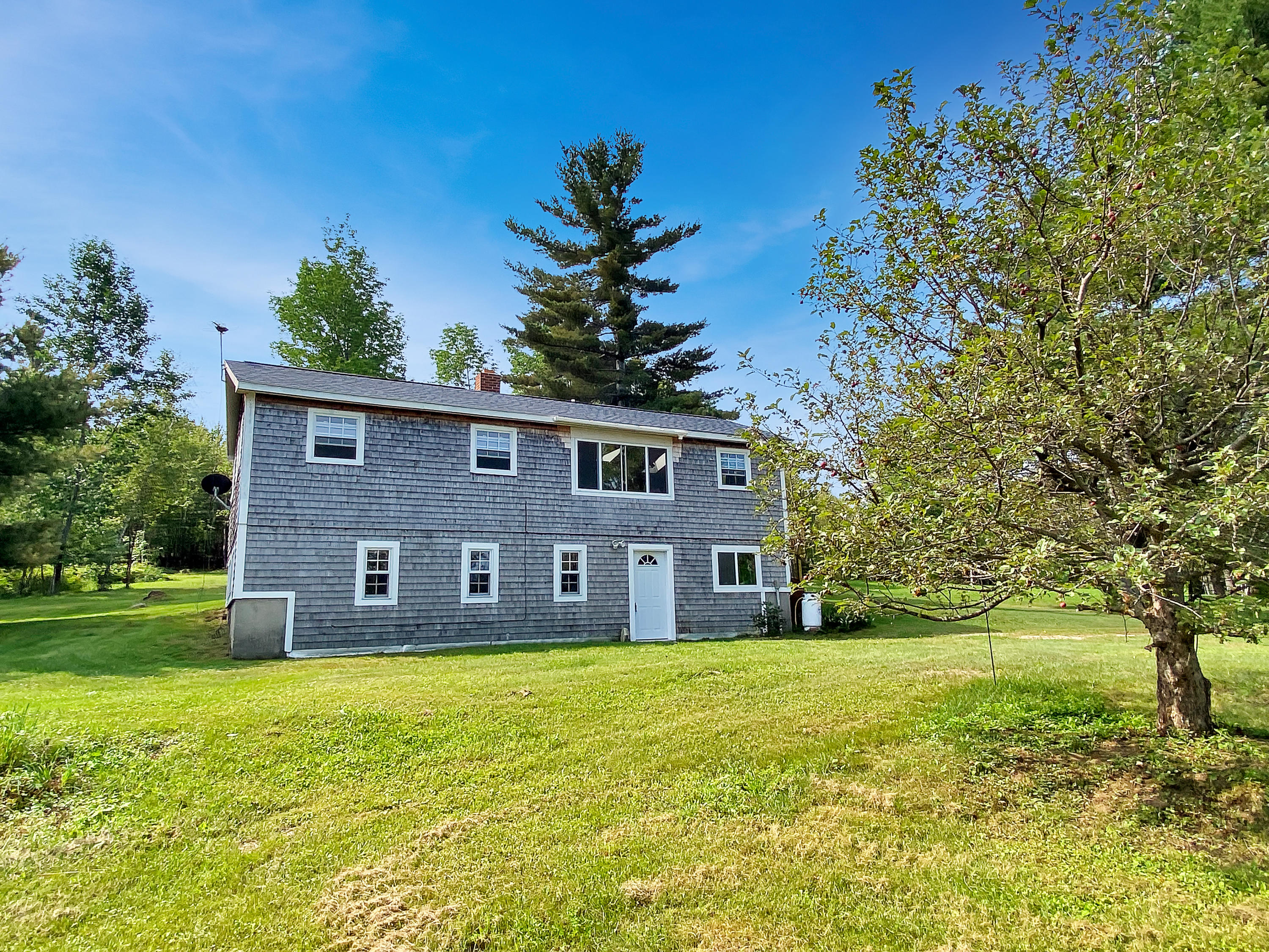 213 Town Farm Road Hartford, ME 04220 - Photo 11 of 51 IMG_3251